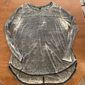 seven 7 for all mankind long sleeve shirt with beaded neckline size large